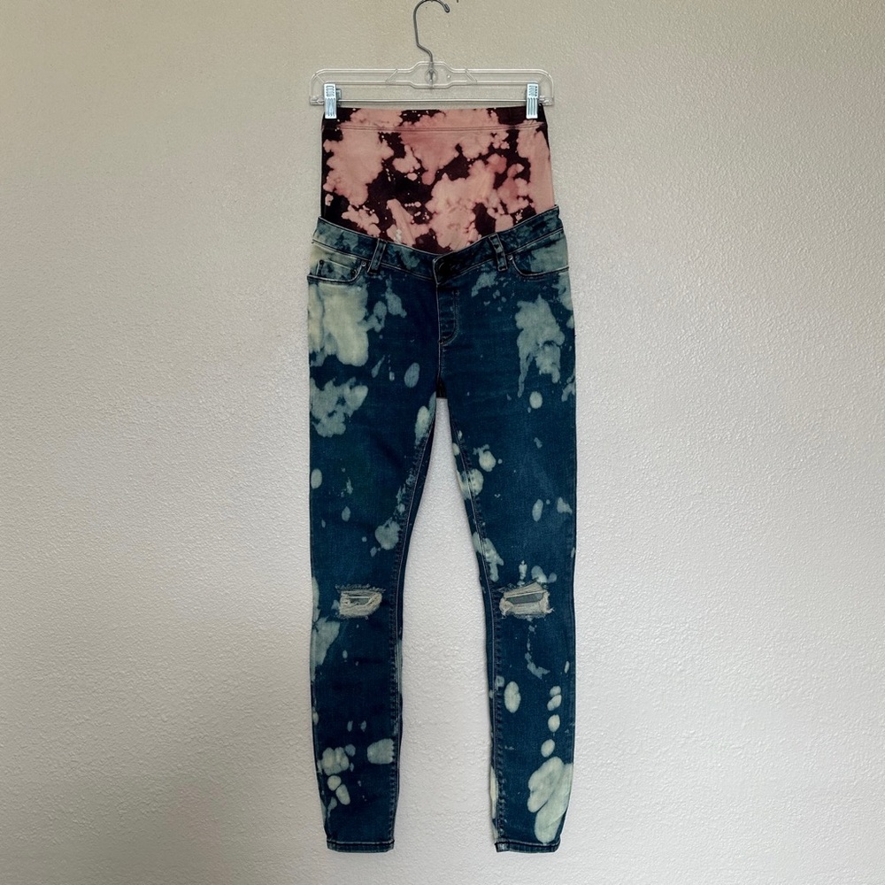 ASOS maternity Upcycled bleach dye maternity jeans - 4